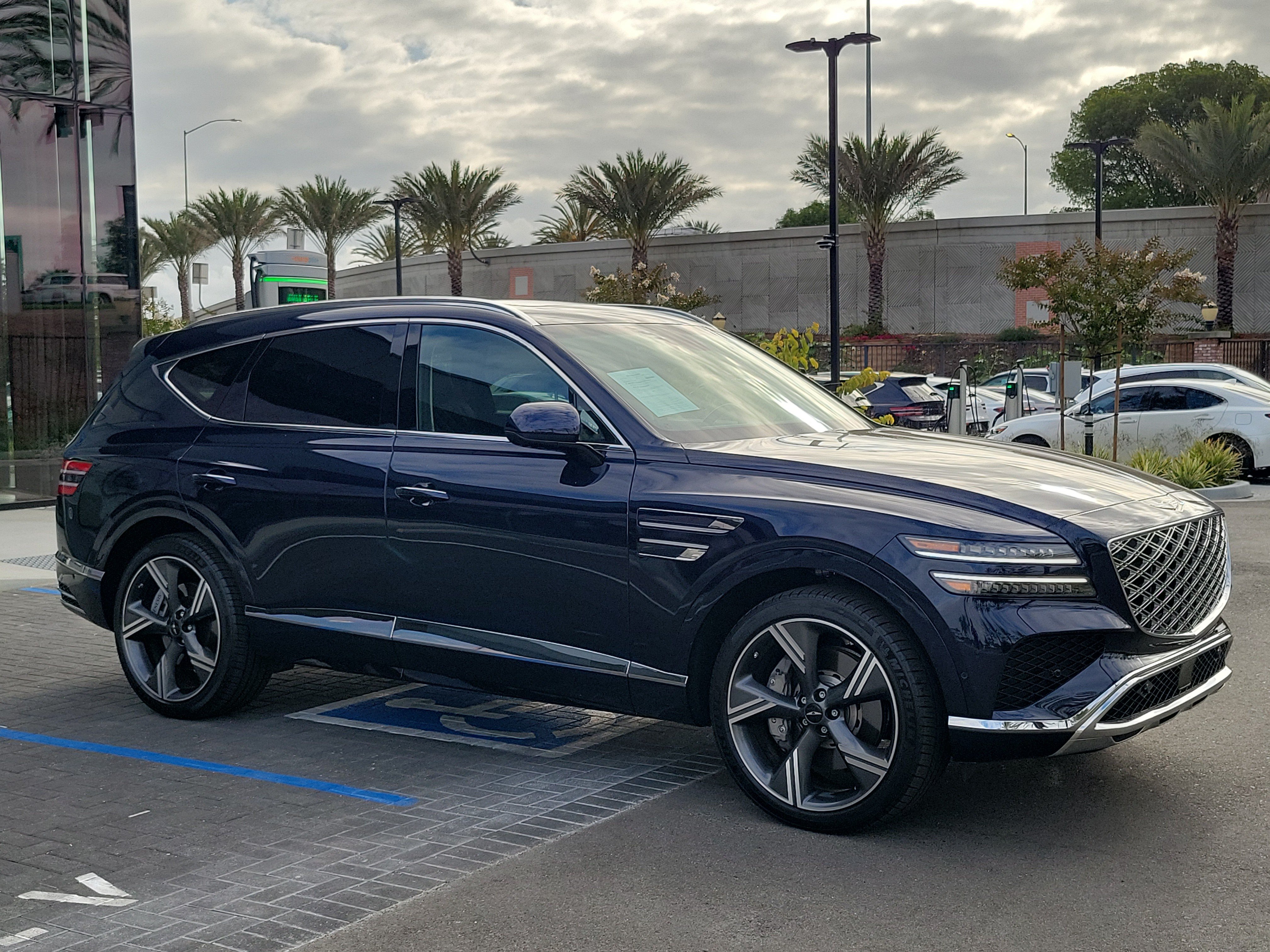 Certified 2026 Genesis GV80 3.5T Prestige AWD/4WD image 27