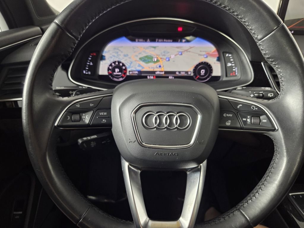 Used 2019 Audi Q7 3.0T Premium Plus w/ Premium Plus Package image 16