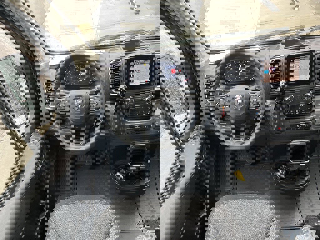 New 2026 RAM ProMaster 2500 w/ Quick Order Package 22G SLT image 17