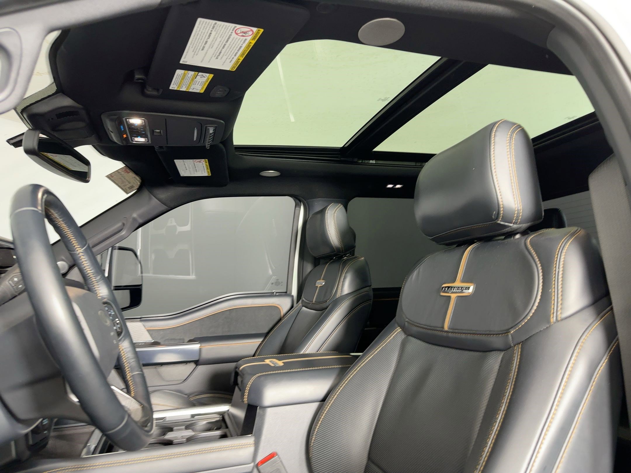 Used 2024 Ford F250 Platinum image 27