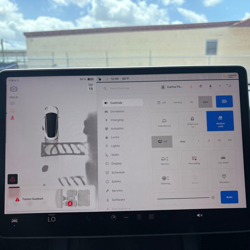 Used 2023 Tesla Model 3 Standard Range image 22