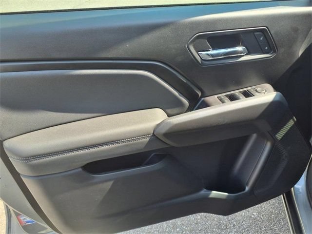 New 2025 Chevrolet Colorado LT w/ LT Convenience Package AWD/4WD image 10