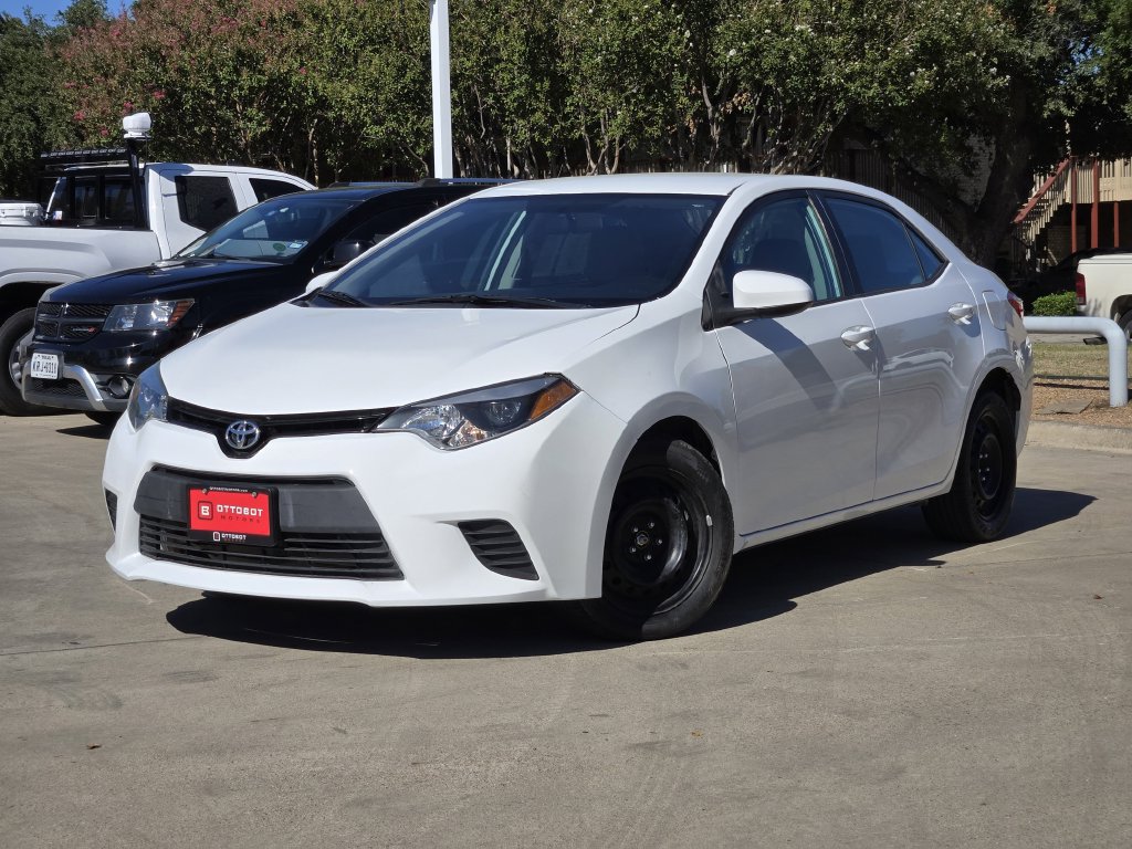 Used 2014 Toyota Corolla LE FWD image 1