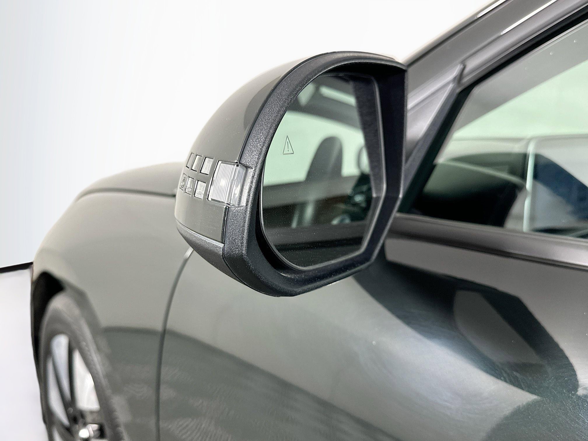 Used 2024 Hyundai Ioniq 6 SE image 16