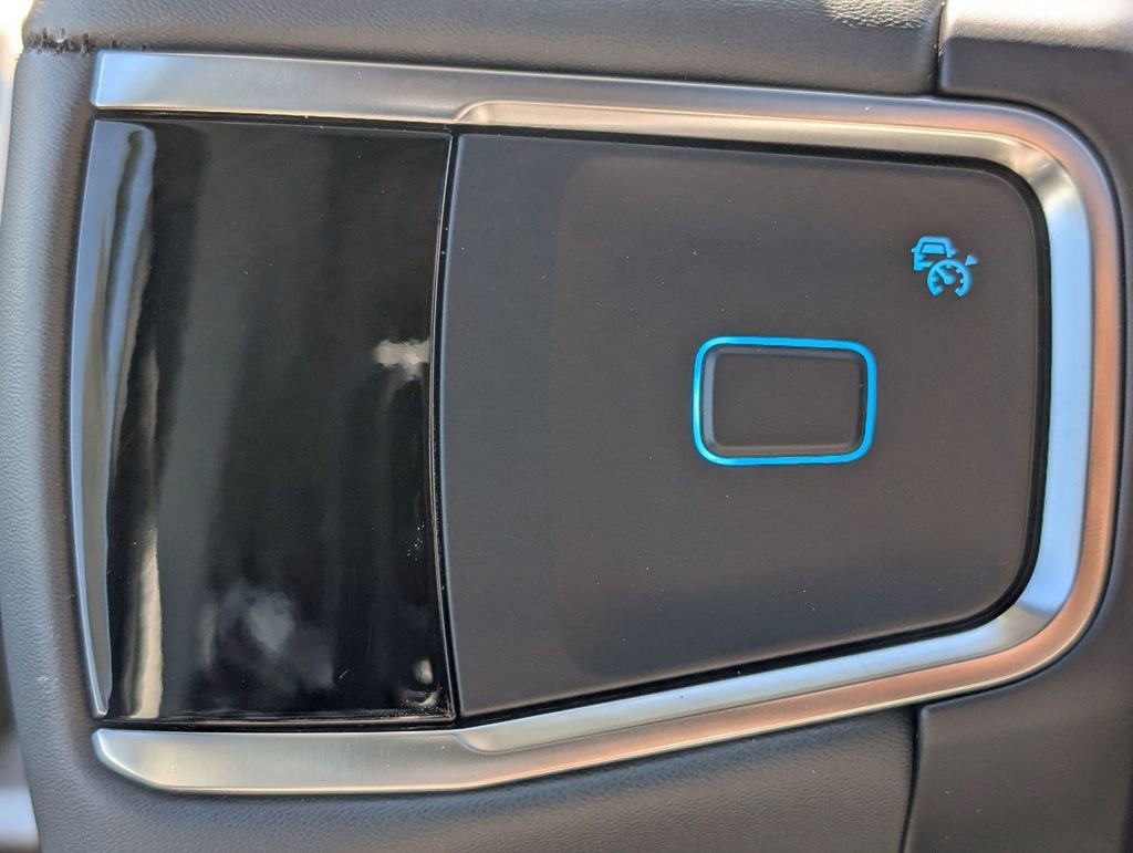 New 2026 Ford Expedition Active image 35