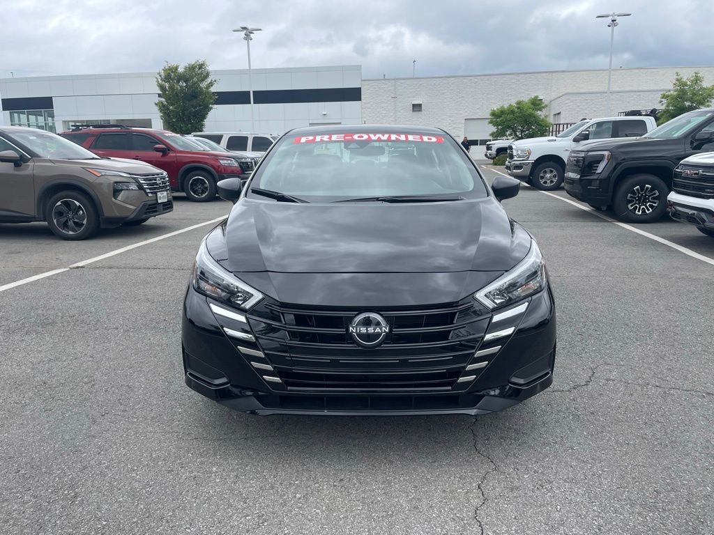 Used 2025 Nissan Versa S FWD video 2