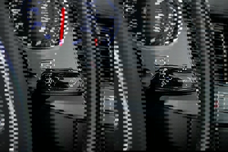 Used 2014 Audi A8 3.0T w/ Premium Package image 30