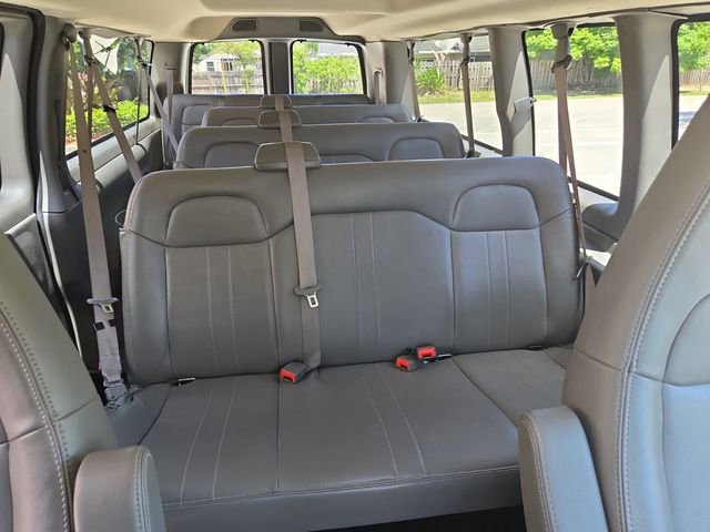 Used 2025 Chevrolet Express 3500 LS RWD image 14