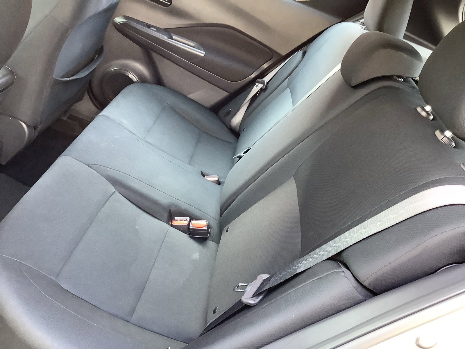 Used 2024 Nissan Kicks S image 9