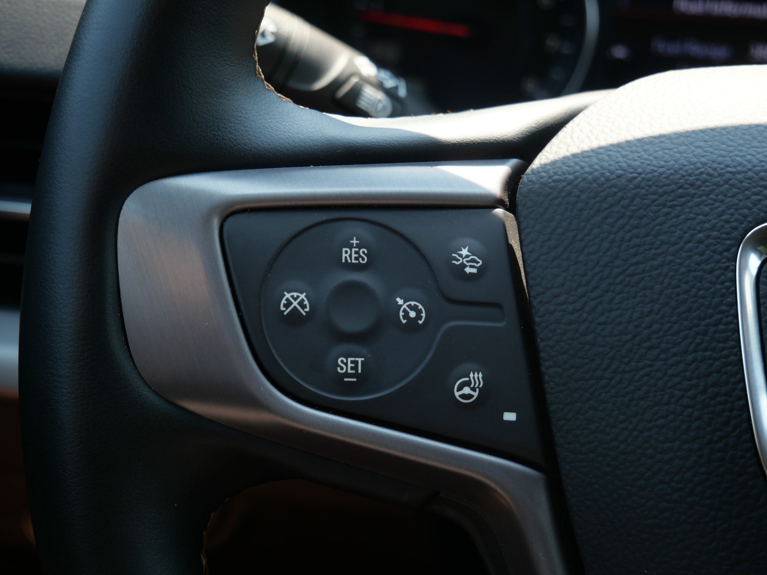 Used 2023 GMC Terrain AT4 w/ GMC Pro Grade Package AWD/4WD image 28