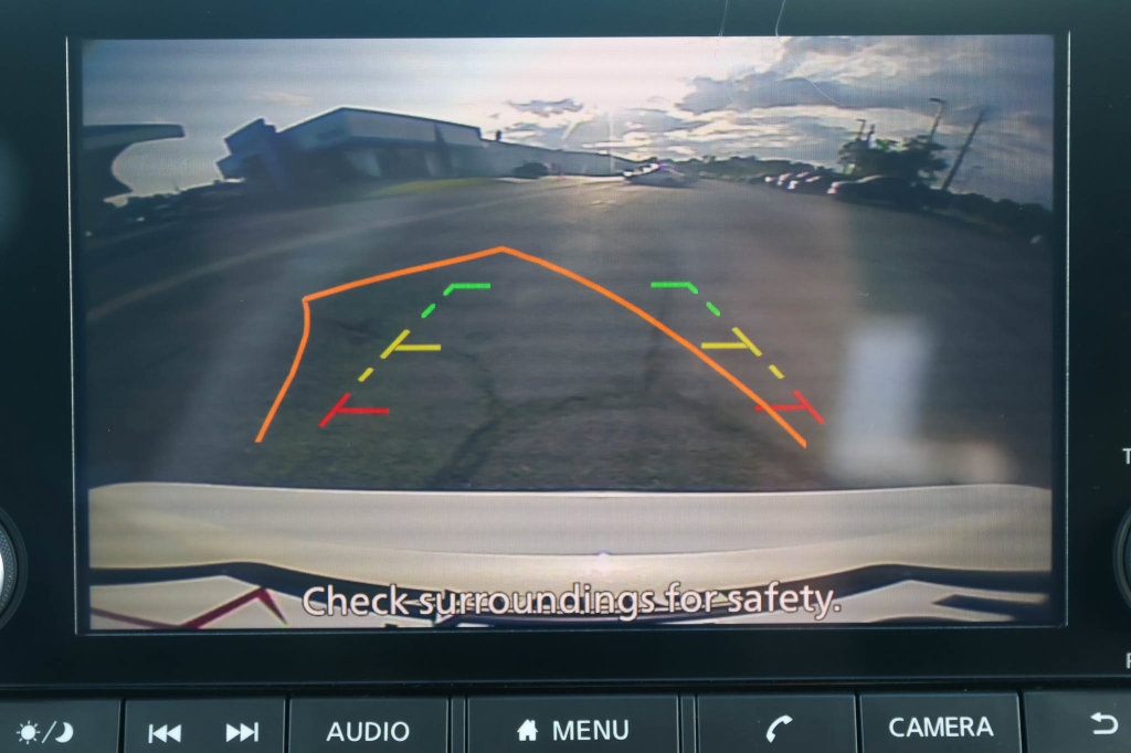 Used 2025 Nissan Rogue SV FWD image 29