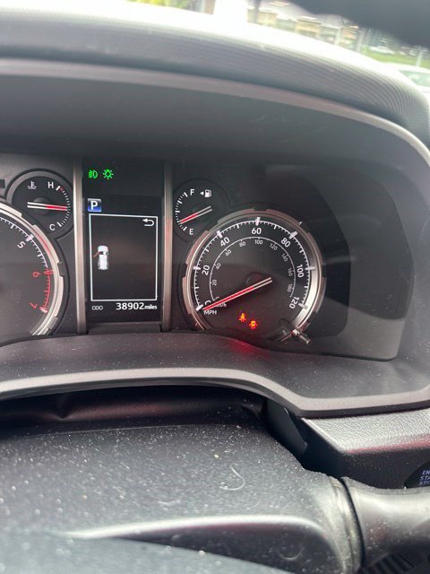 Used 2024 Toyota 4Runner TRD Off-Road Premium w/ Moonroof Package AWD/4WD image 4