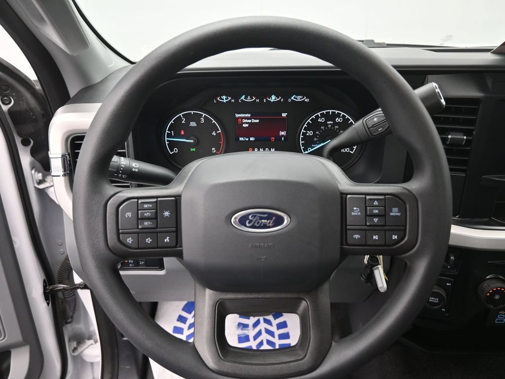 New 2024 Ford F350 XL AWD/4WD image 7