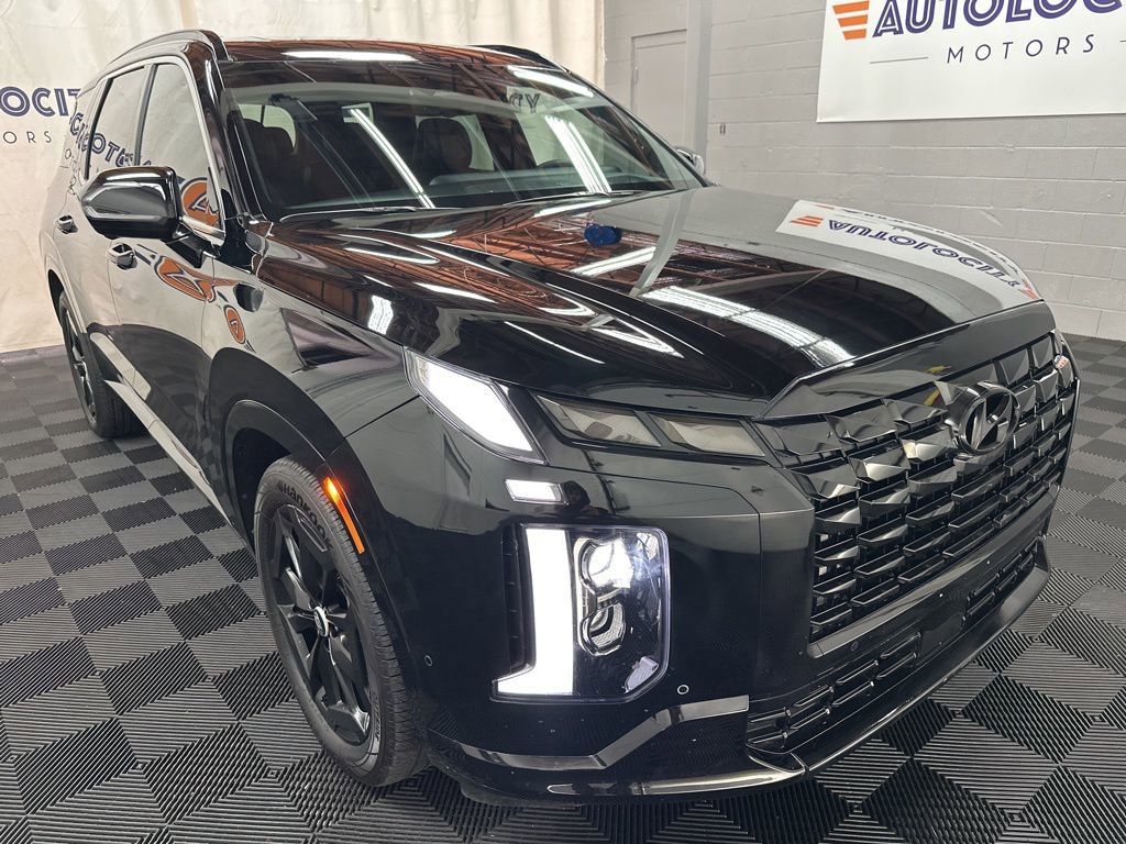 Used 2025 Hyundai Palisade Calligraphy AWD/4WD image 2