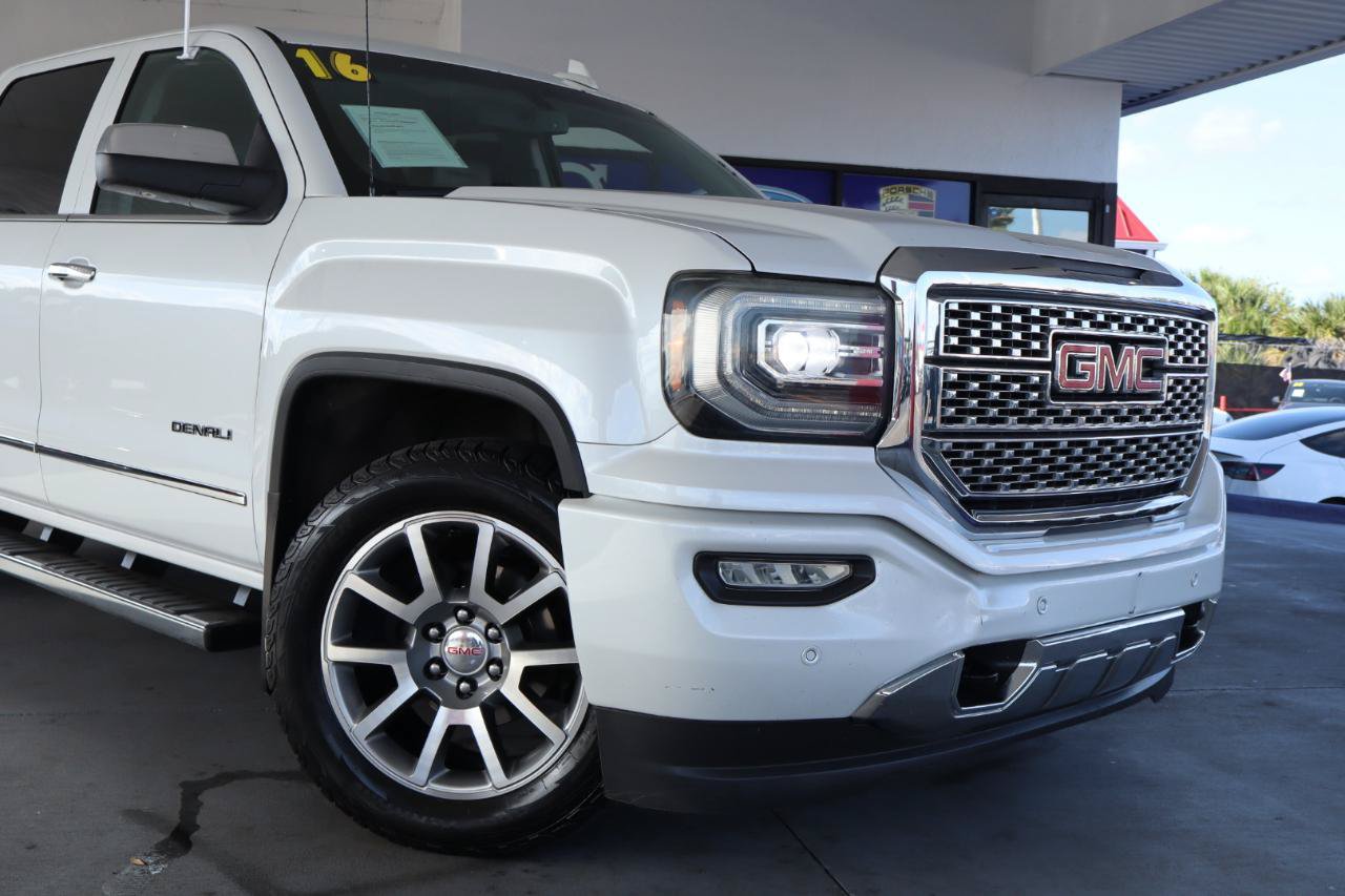 Used 2016 GMC Sierra 1500 Denali RWD image 2