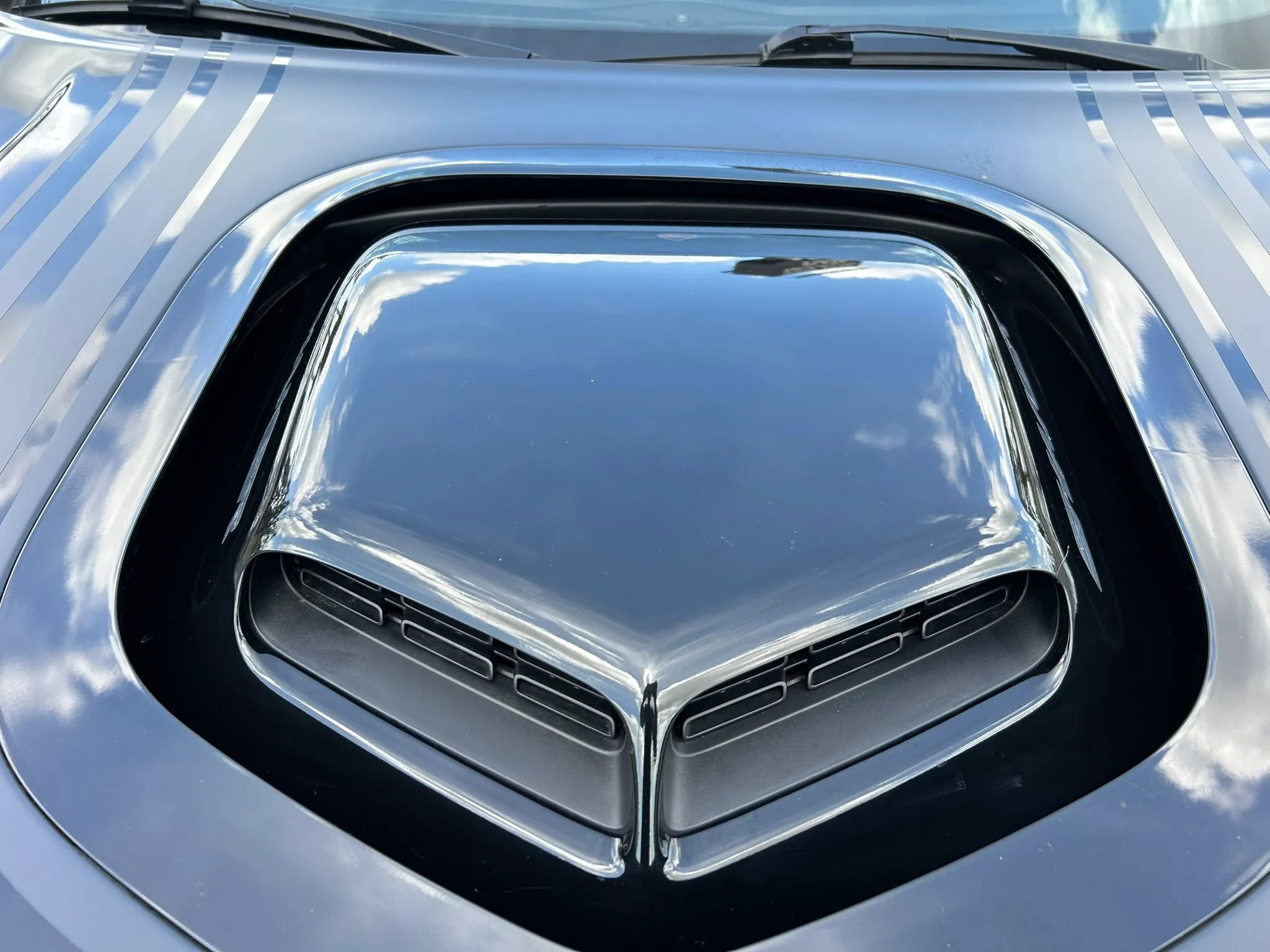 Used 2018 Dodge Challenger R/T Plus RWD image 21