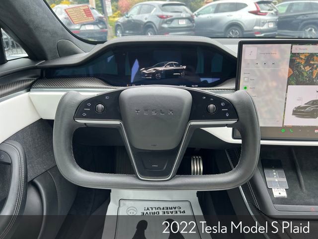 Used 2022 Tesla Model S Plaid image 14