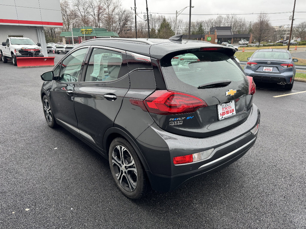 Used 2018 Chevrolet Bolt Premier w/ Driver Confidence II Package image 7