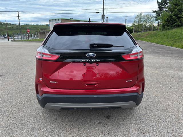 Certified 2024 Ford Edge SEL w/ Convenience Package AWD/4WD image 3