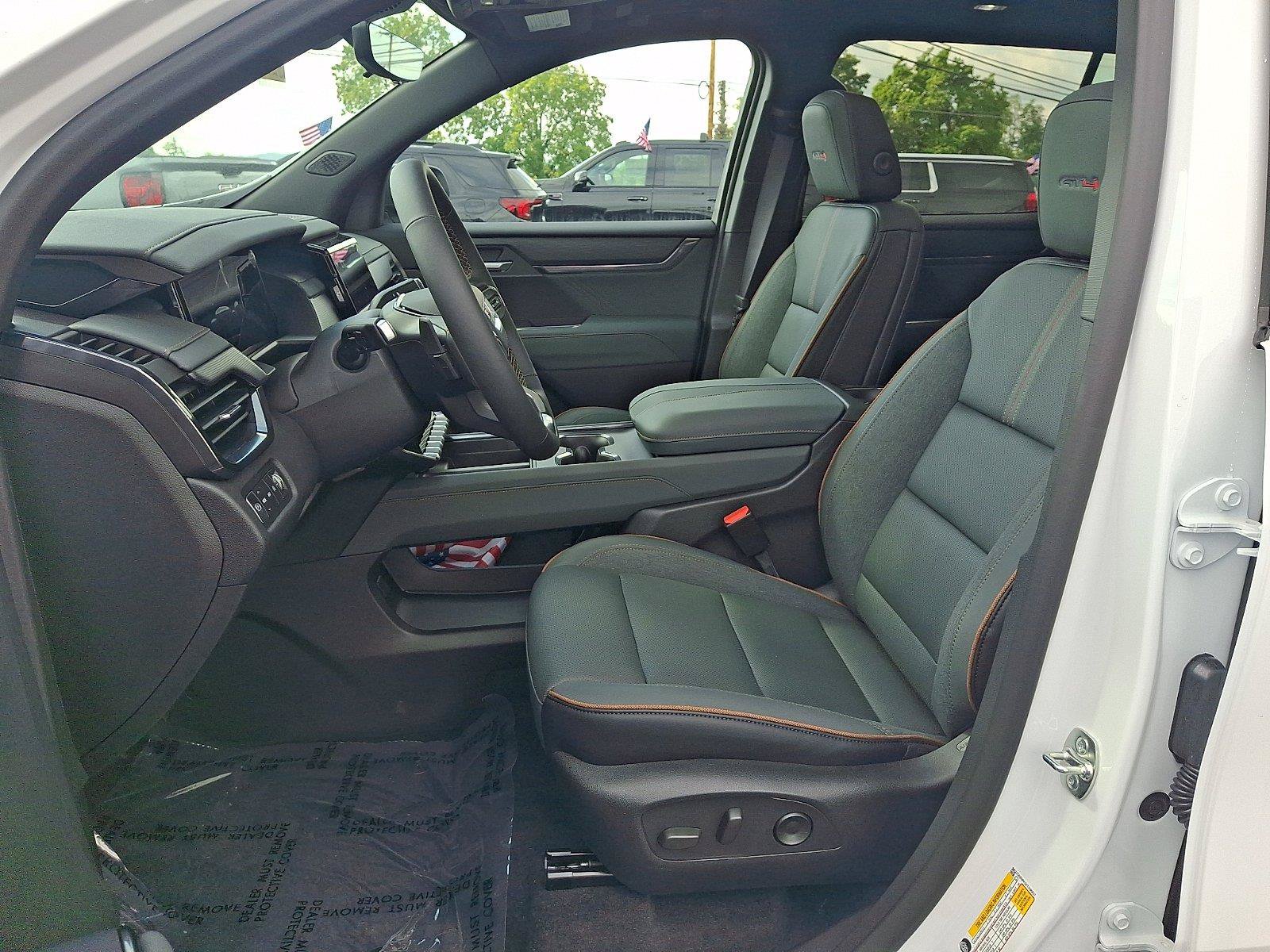 New 2026 GMC Acadia AT4 w/ Luxury Package AWD/4WD image 6