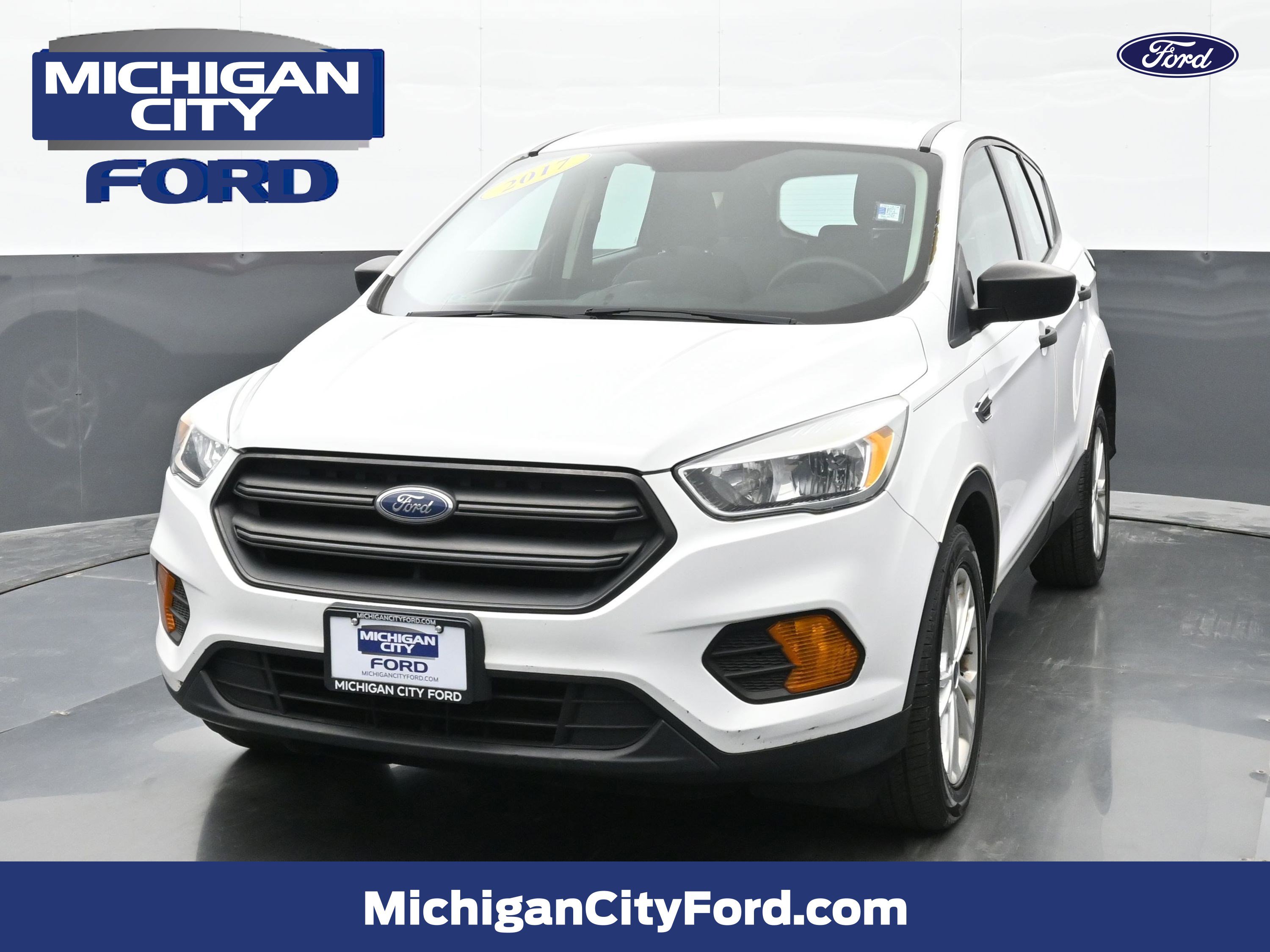 Used 2017 Ford Escape S image 1