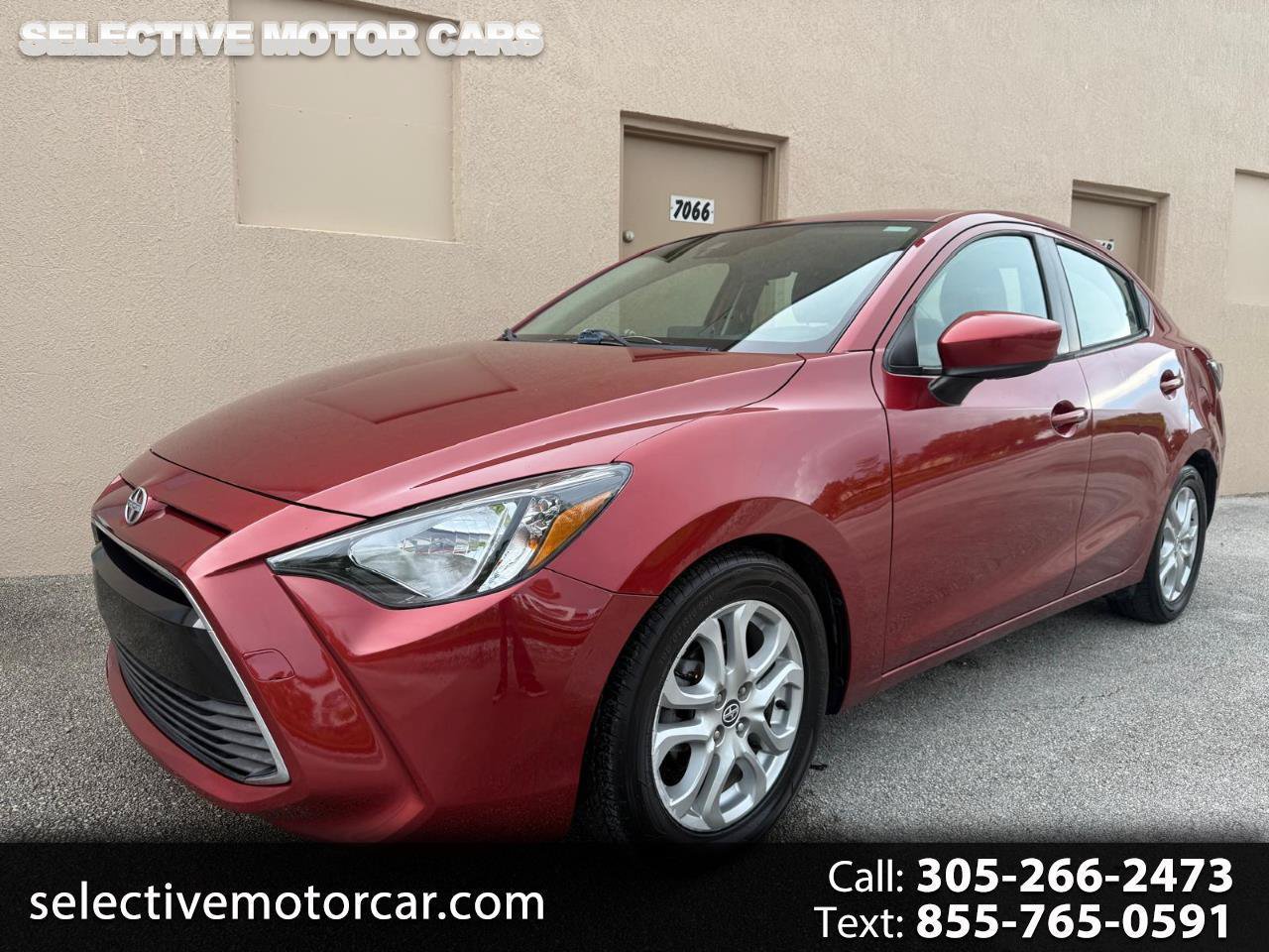 Used 2016 Scion iA FWD image 1