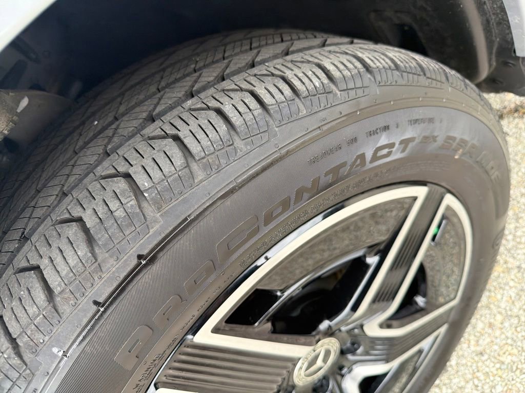 Used 2025 Mercedes-Benz GLC 350e 4MATIC image 28