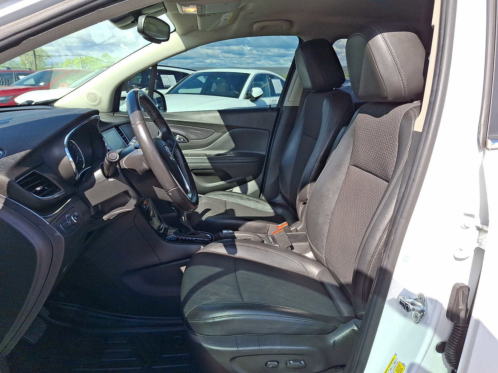 Used 2019 Buick Encore Sport Touring w/ Safety Package image 11