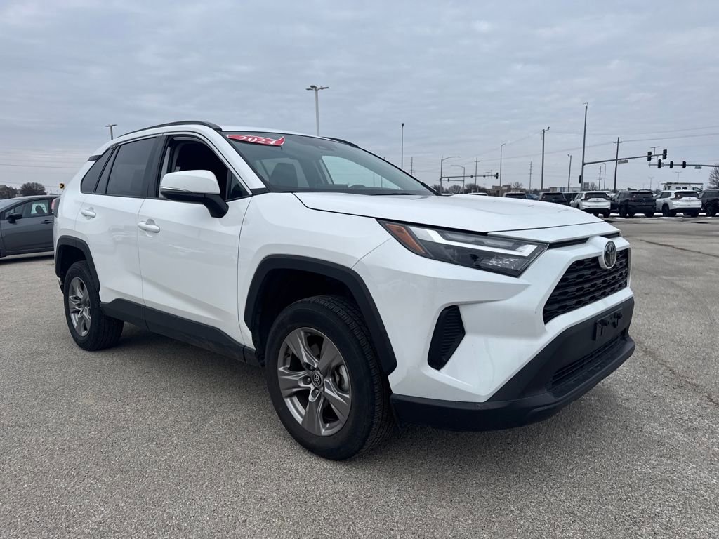 Used 2024 Toyota RAV4 XLE image 10