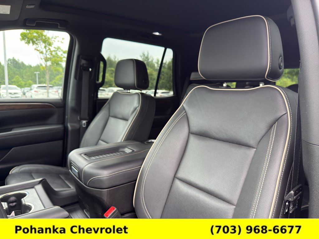 Used 2024 Chevrolet Tahoe Premier AWD/4WD image 22