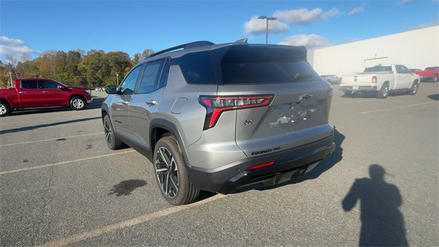 New 2026 Chevrolet Equinox RS w/ LPO, Floor Liner Package image 9