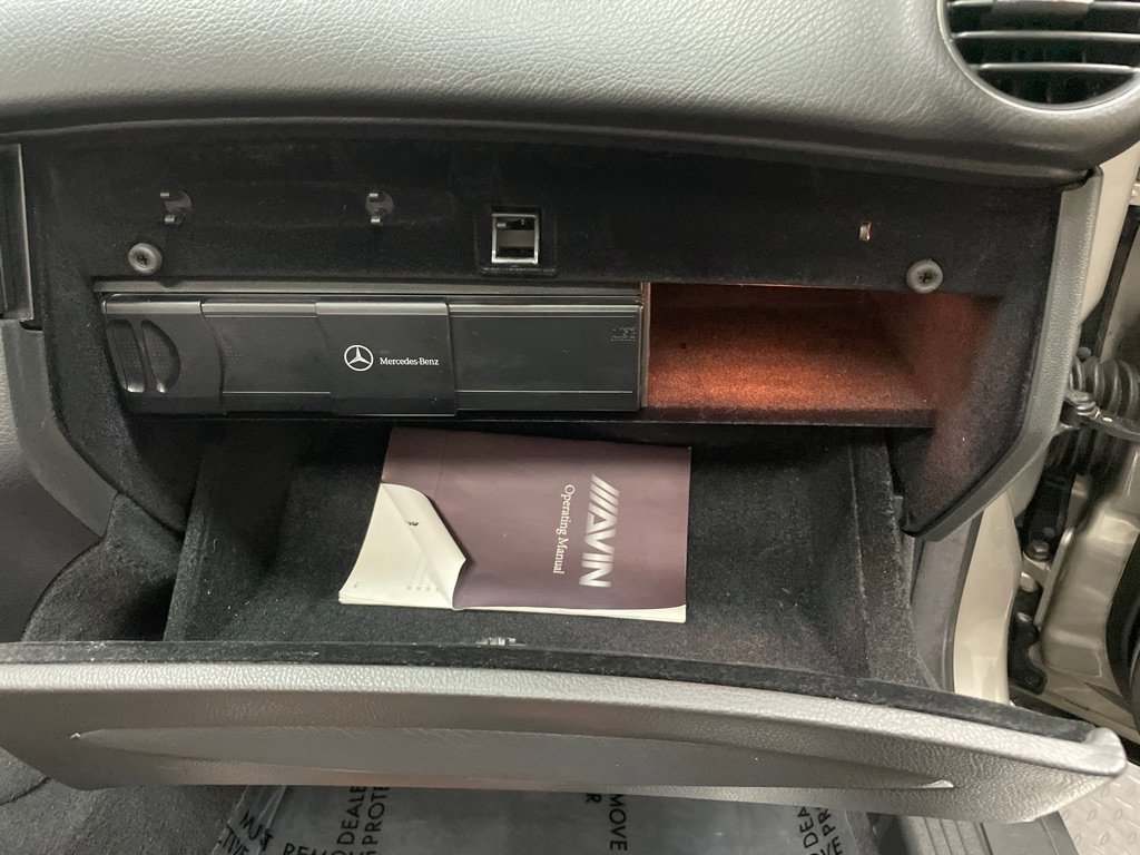 Used 2005 Mercedes-Benz CLK 500 Cabriolet image 38