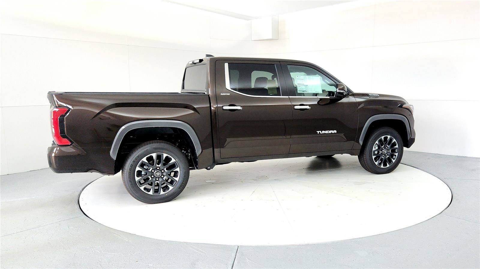 New 2025 Toyota Tundra Limited image 6