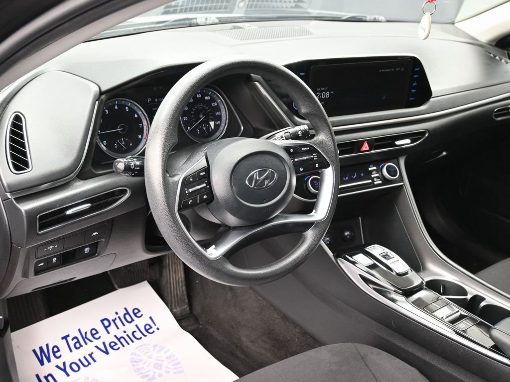 Used 2023 Hyundai Sonata SEL w/ Preferred Accessory Package image 17