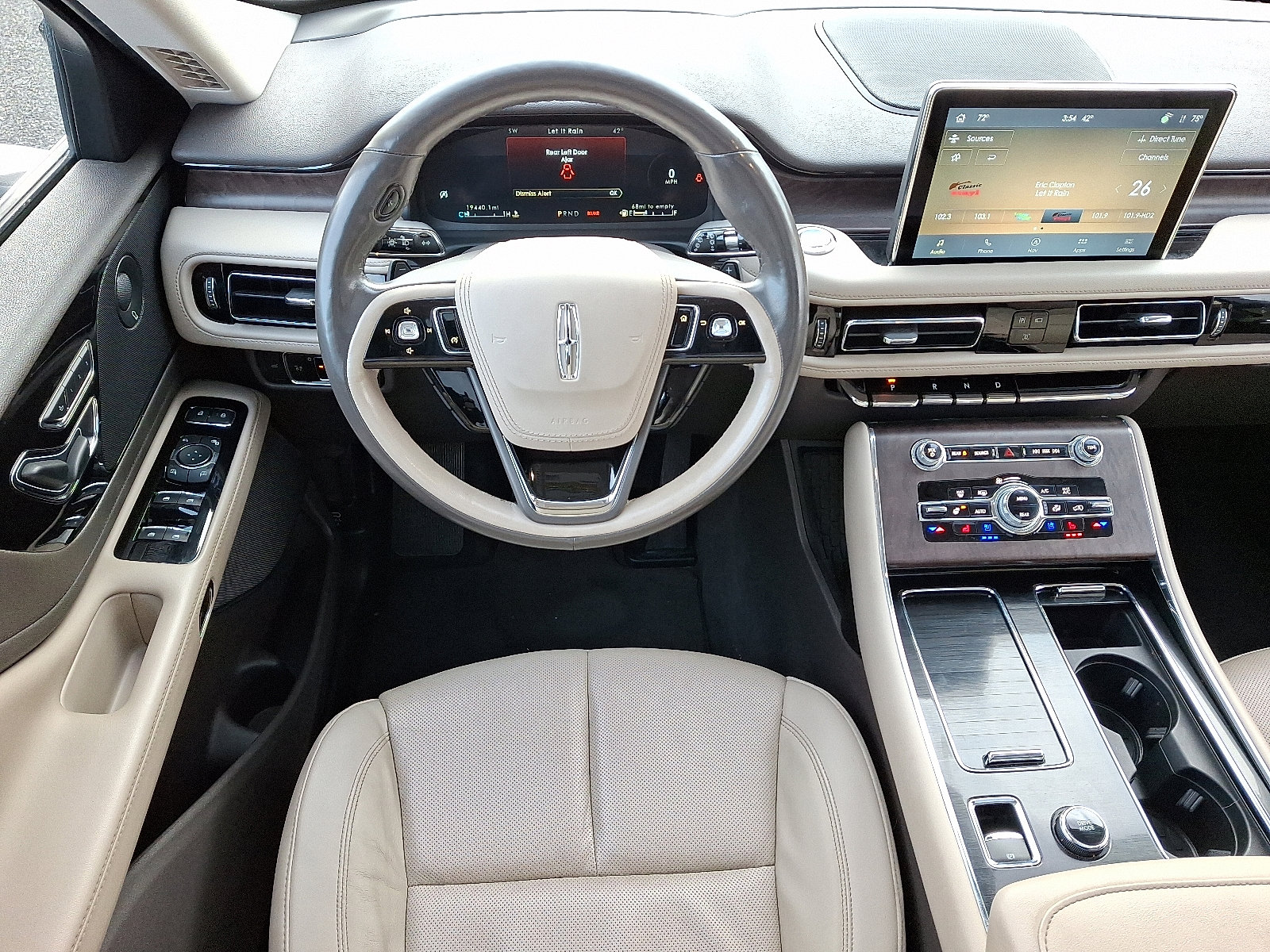 Certified 2023 Lincoln Aviator Reserve w/ Elements Package Plus image 11