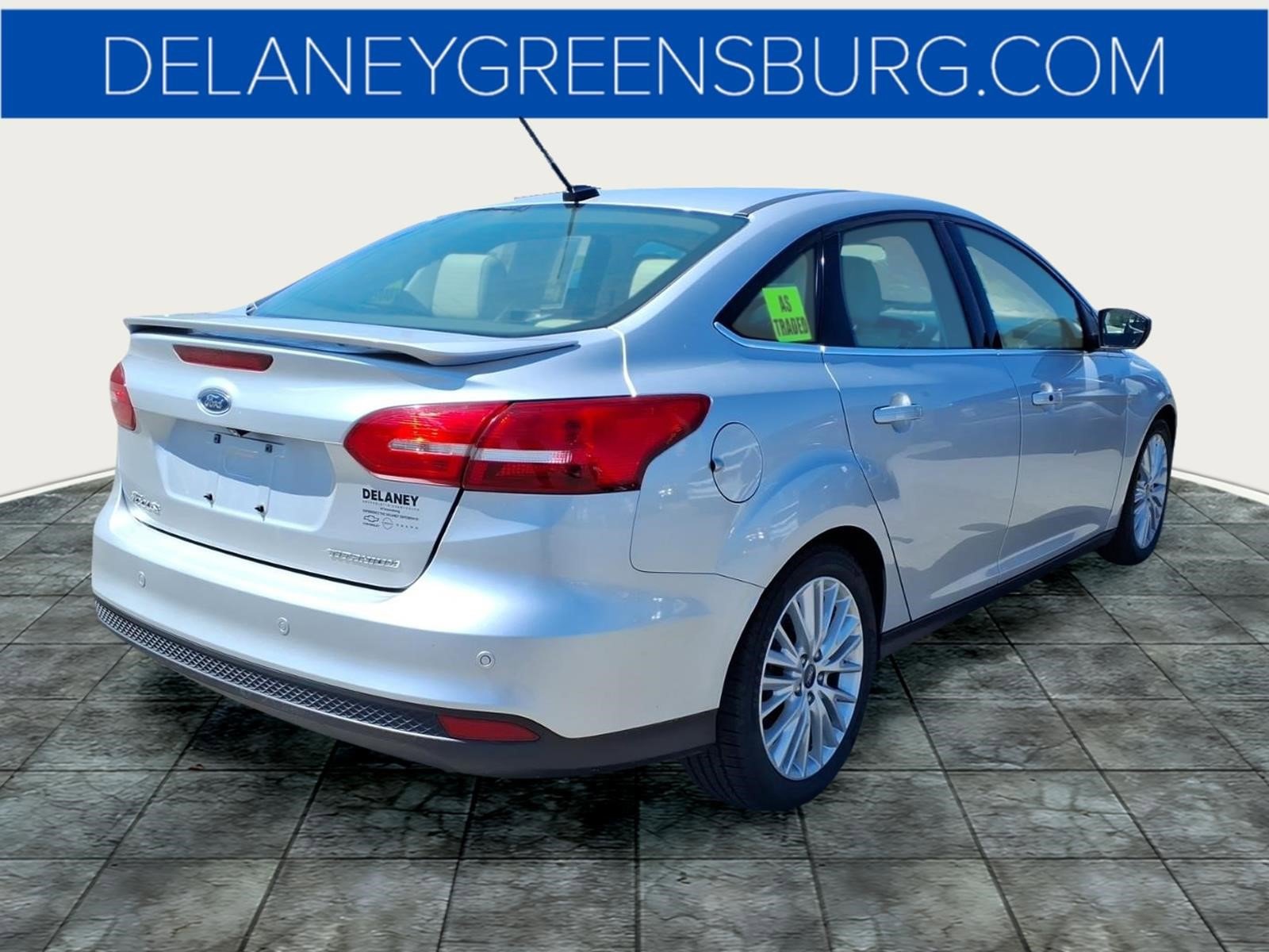 Used 2017 Ford Focus Titanium image 3