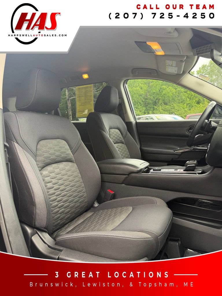 Used 2023 Nissan Pathfinder SV w/ Cargo Package AWD/4WD image 14