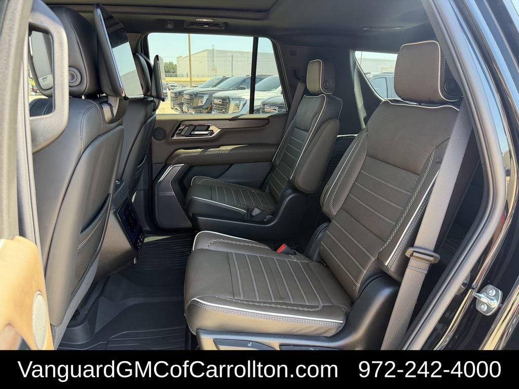 New 2026 GMC Yukon Denali Ultimate AWD/4WD image 25