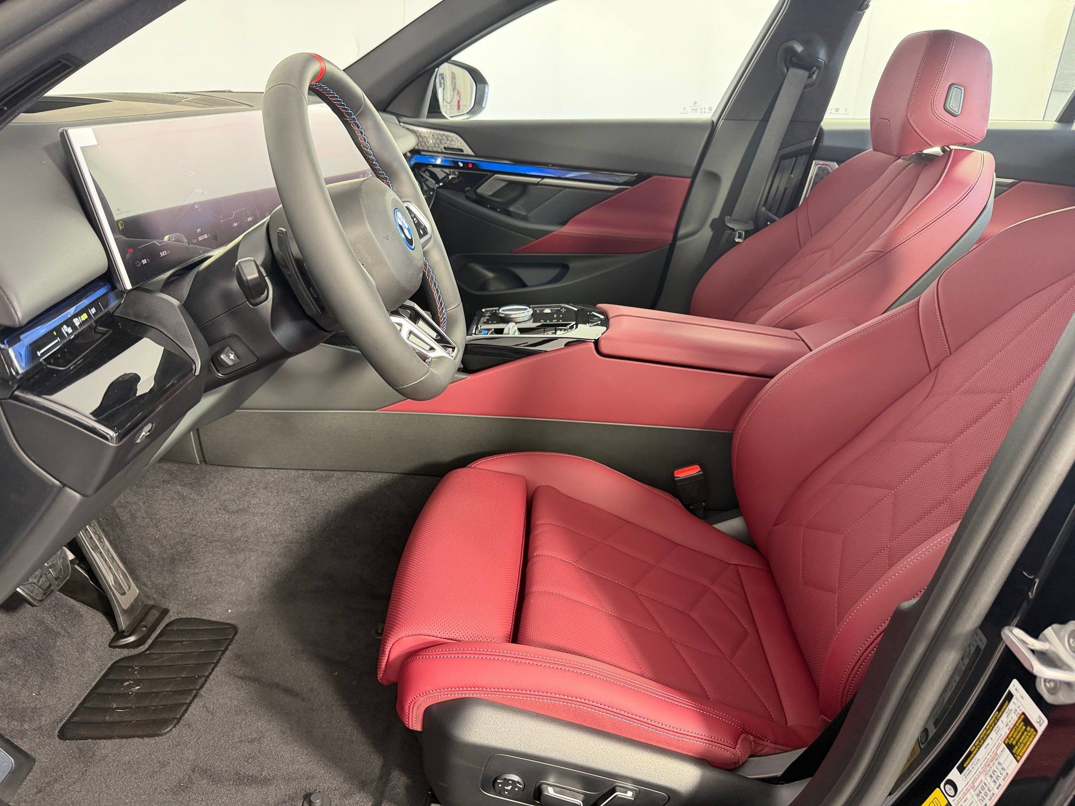 Used 2026 BMW i5 M60 AWD/4WD image 5