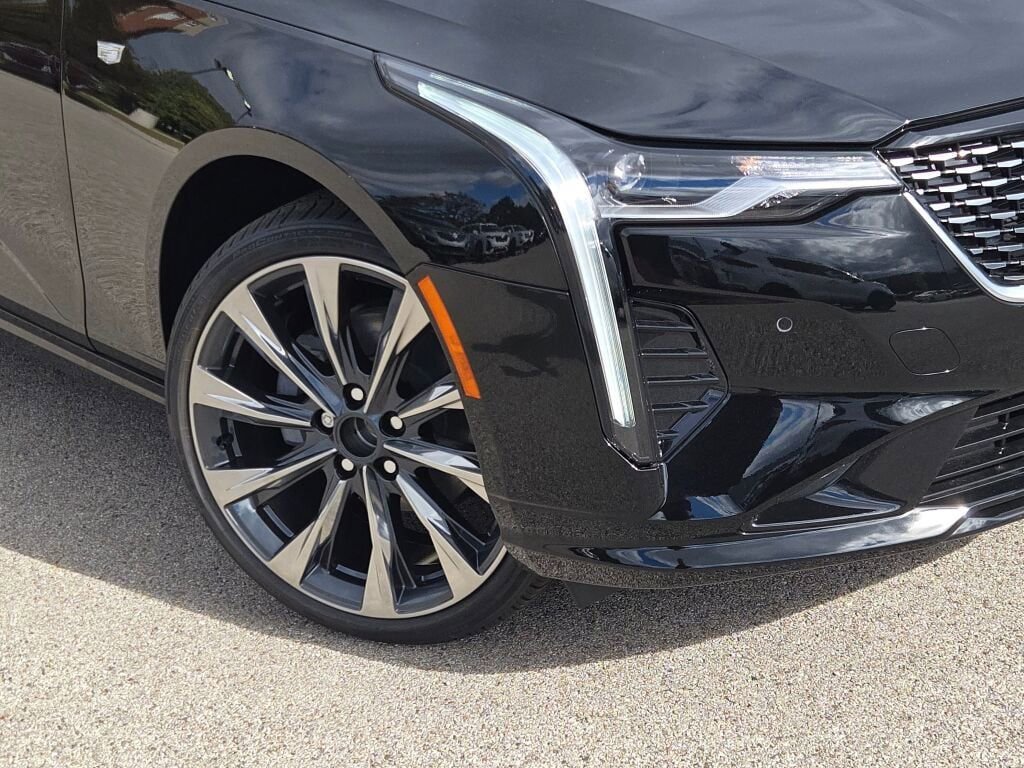 New 2026 Cadillac CT4 Premium Luxury image 3