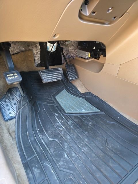 Used 2006 Honda Pilot LX image 12