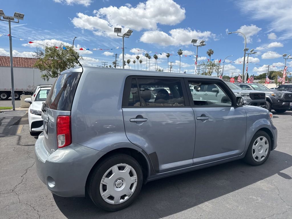 Used 2011 Scion xB image 4
