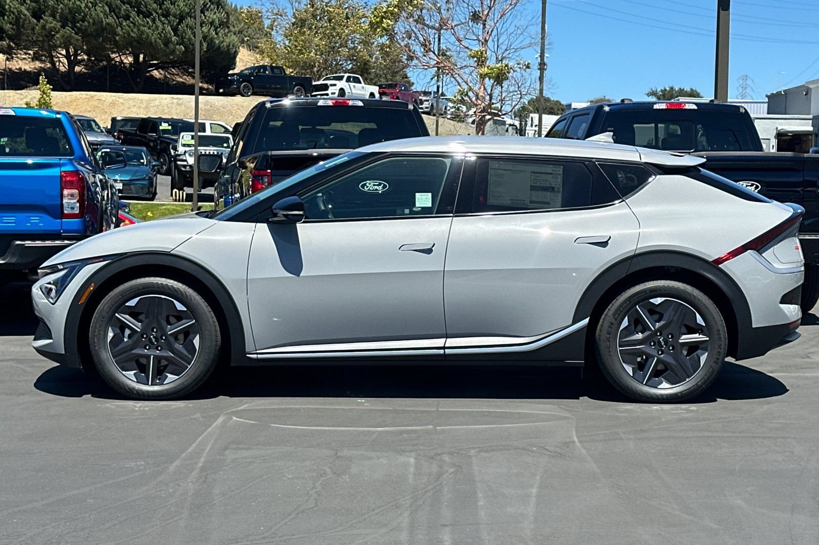 New 2026 Kia EV6 Light RWD image 7
