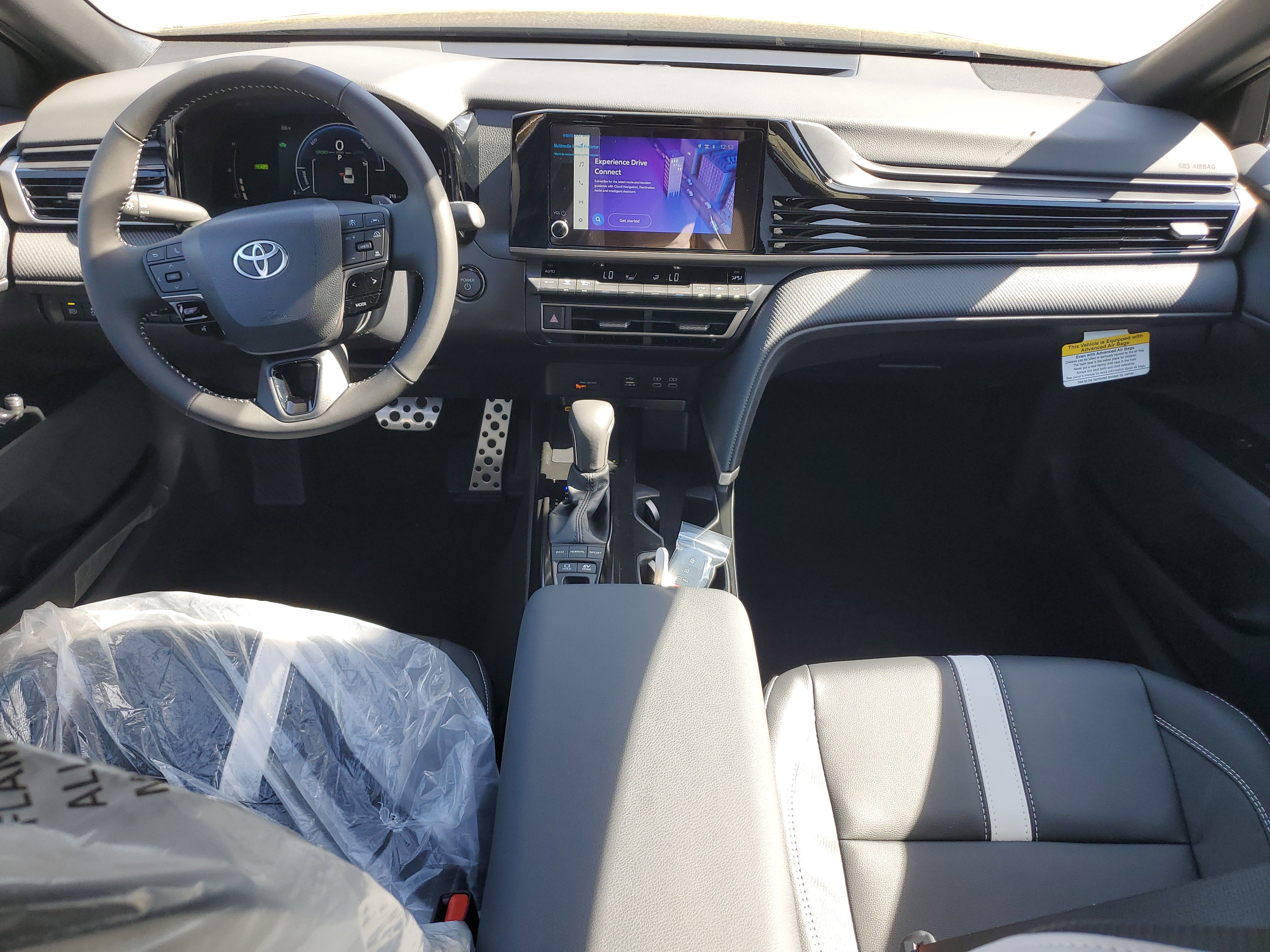 New 2026 Toyota Camry SE image 15