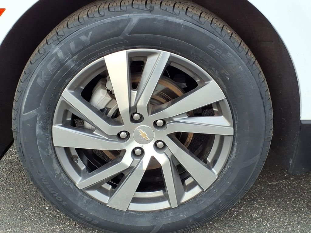 Certified 2024 Chevrolet Equinox LT image 12