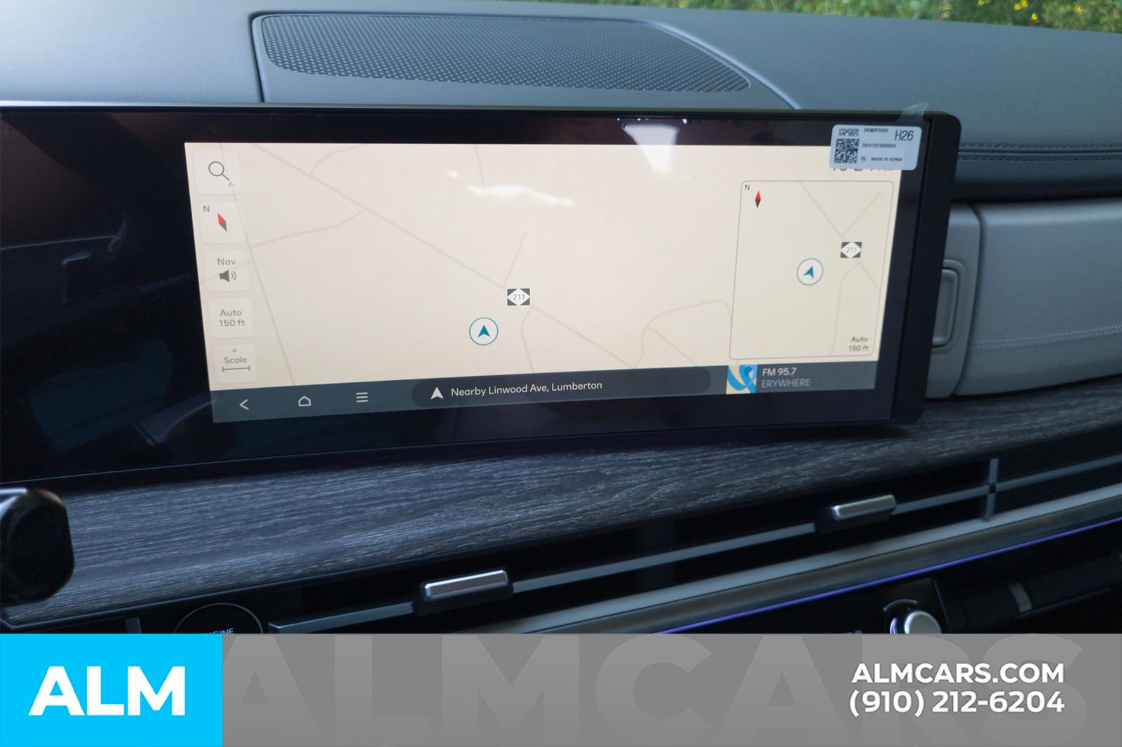 Used 2025 Hyundai Santa Fe Calligraphy image 27