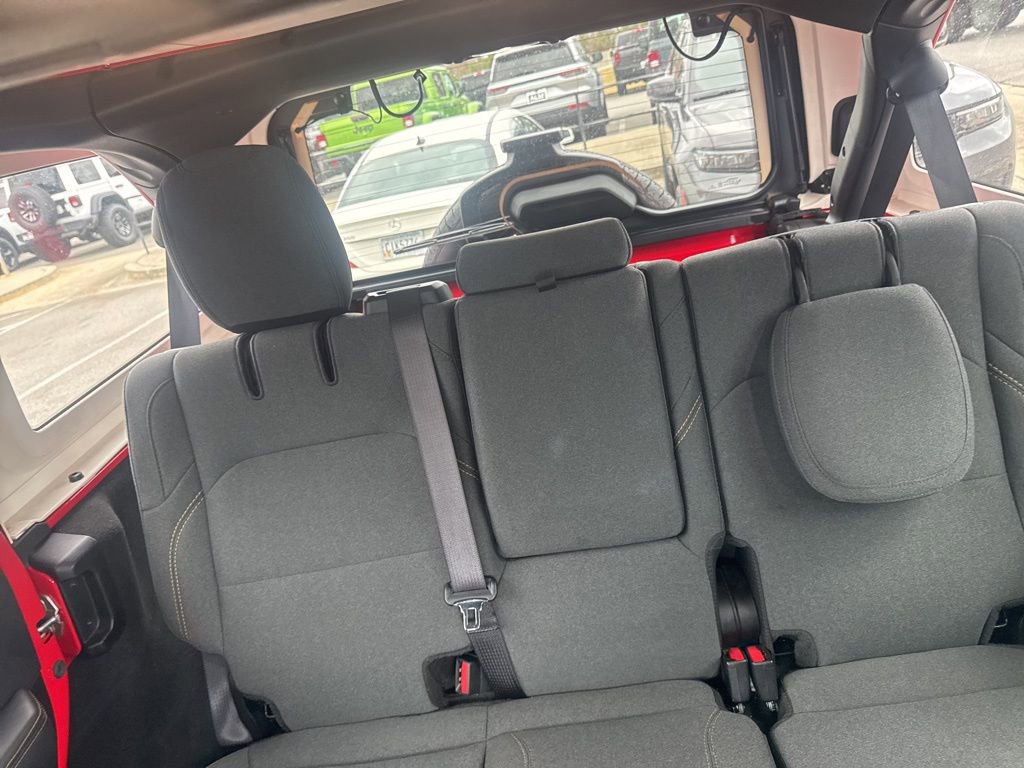 Used 2025 Jeep Wrangler Sahara 4xe image 22