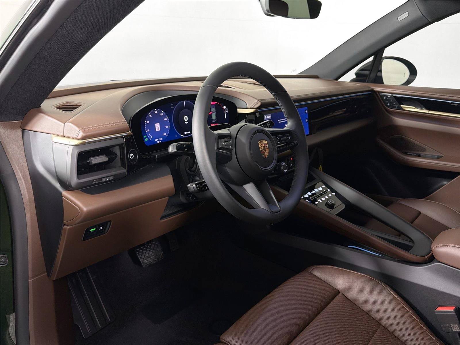 Certified 2026 Porsche Macan Electric RWD image 4