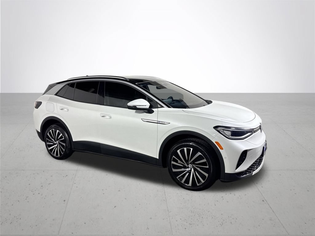 Certified 2023 Volkswagen ID.4 Pro S Plus AWD/4WD image 5