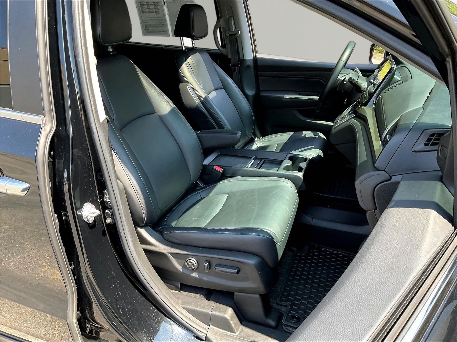 Used 2024 Honda Odyssey EX-L image 30